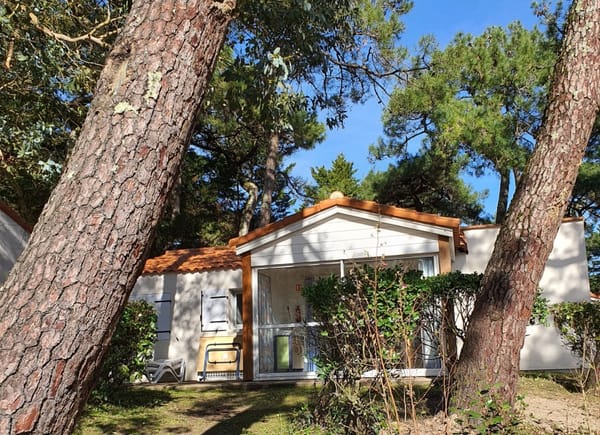 Domaine de la Presqu'île, Château / Domaine, L'Aiguillon-la-Presqu'île, Pays de la Loire, France